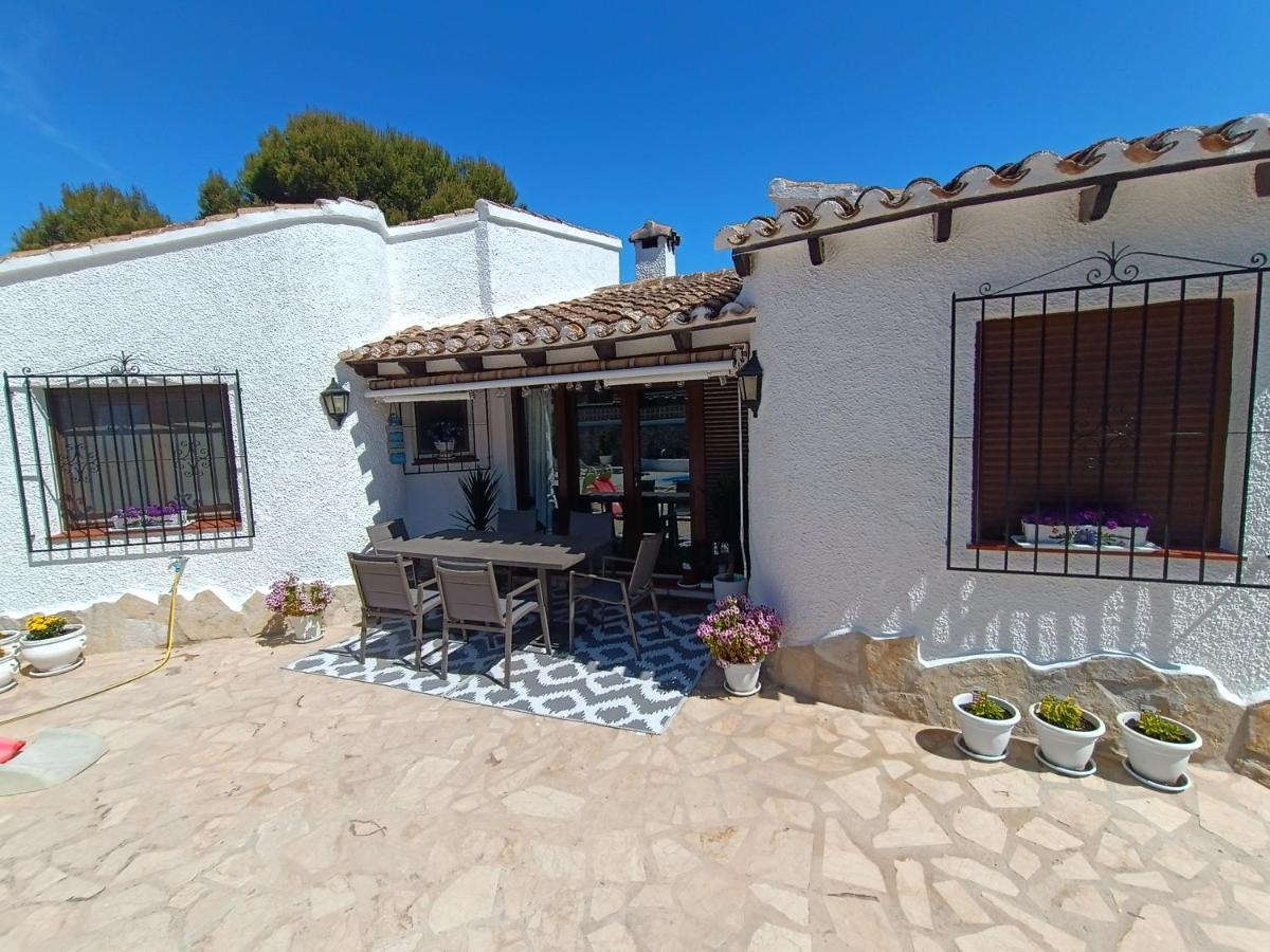 1-Bed Apartment Close To Moraira Town Centre Екстериор снимка