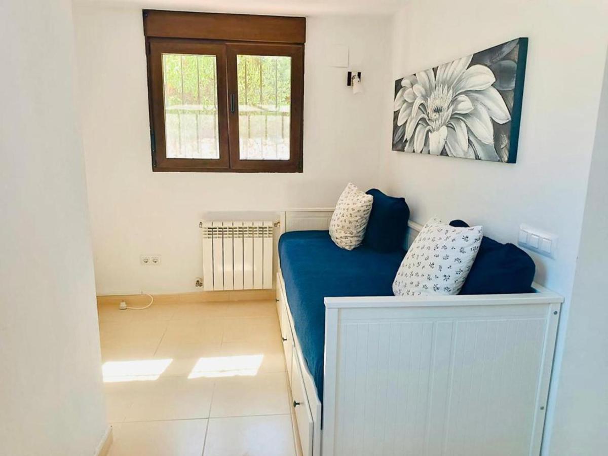 1-Bed Apartment Close To Moraira Town Centre Екстериор снимка